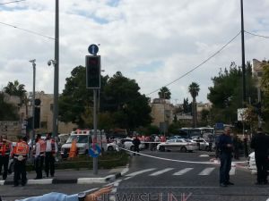 scene of the attack. Photo credits: Yishai Abergil, Tazpit News Agency