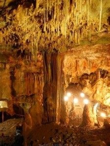 Photos credit: Israel Antiquties Authority Photo number 2&3: The cave as it looks from the inside 
