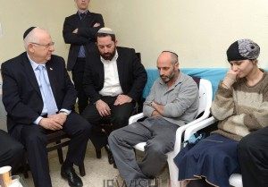 Photo: Mark Neyman GPO / Presiden Rivlin paying condolences to Biton family, following the death of their four-year-old daughter, terror victim, Adele.